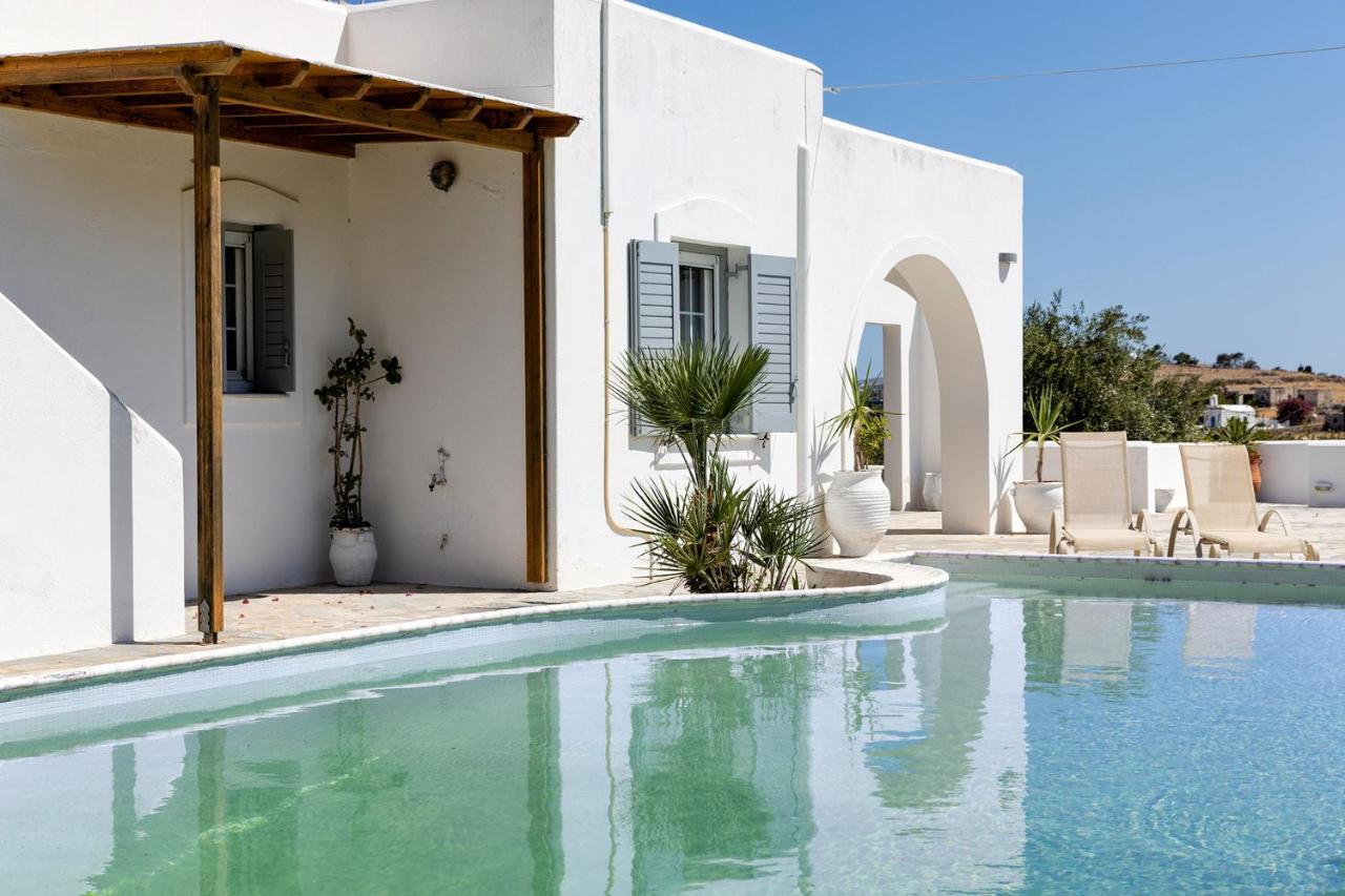 Daphne'S Lux Villa Paraspori  Exteriör bild