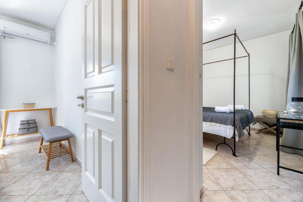Daphne'S Lux Villa Paraspori  Exteriör bild