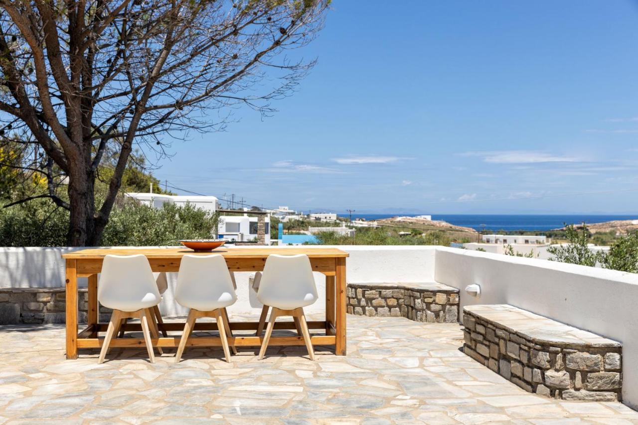 Daphne'S Lux Villa Paraspori  Exteriör bild
